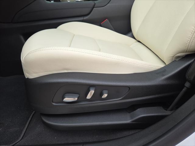 2025 Cadillac XT5 AWD Sport