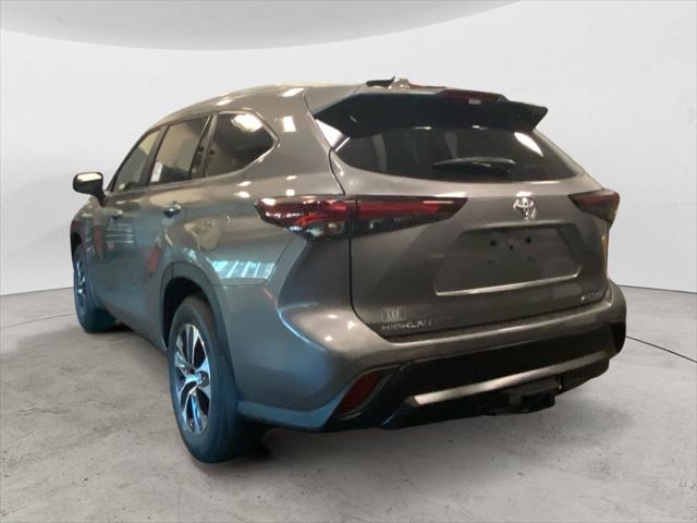 2025 Toyota Highlander XLE