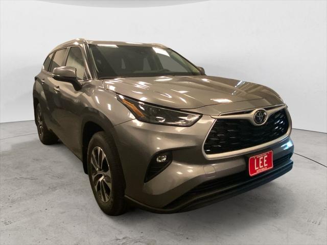 2025 Toyota Highlander XLE