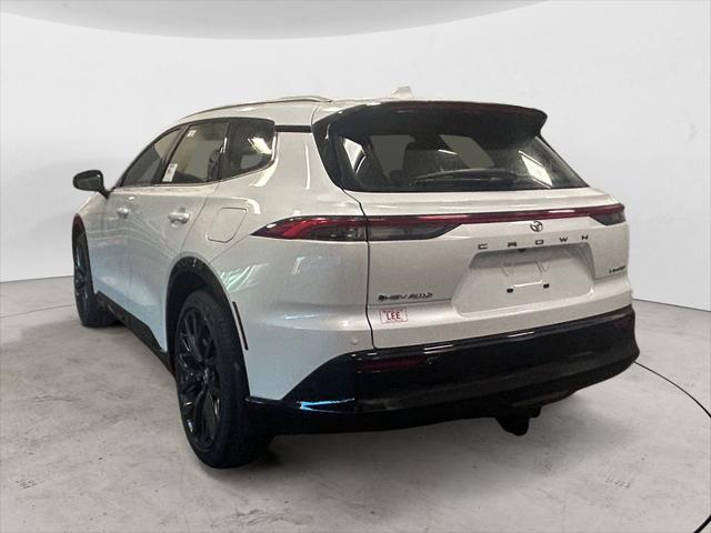 2025 Toyota Crown Signia Limited