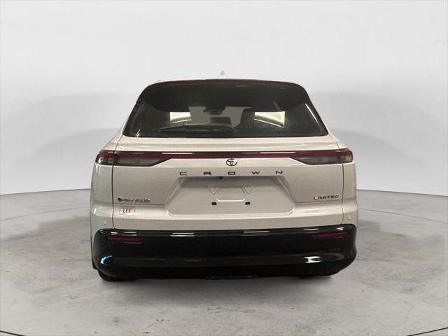 2025 Toyota Crown Signia Limited