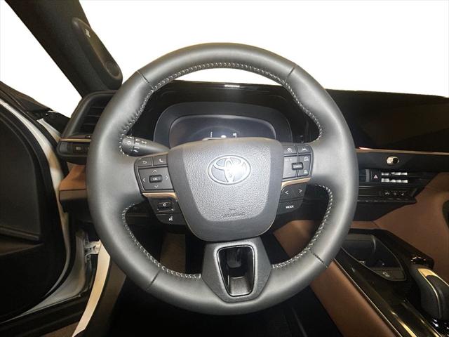 2025 Toyota Crown Signia Limited