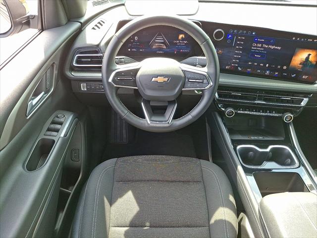 2025 Chevrolet Traverse AWD LT