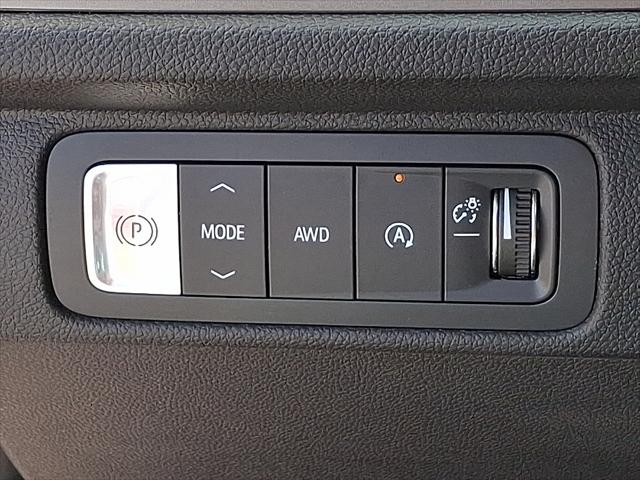 2025 Chevrolet Traverse AWD LT