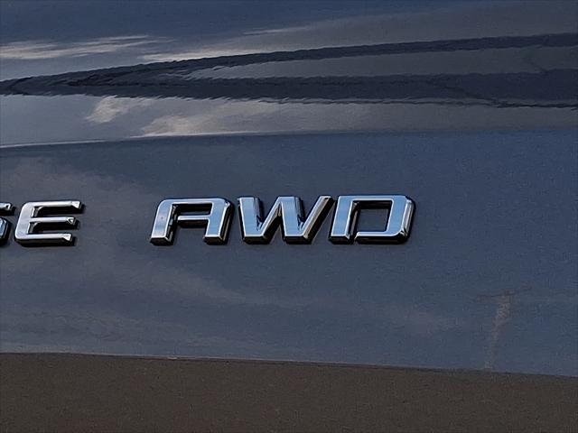 2025 Chevrolet Traverse AWD LT