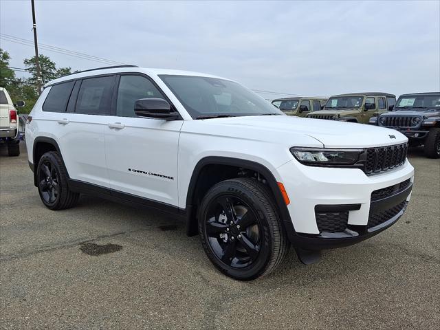 2025 Jeep Grand Cherokee L Altitude X 4x4 for sale in Quarryville, PA