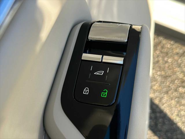 2025 Volvo X 90 Plus, Twin Motor Performance, Fully electric, 7 Seats