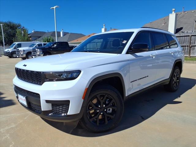 2025 Jeep Grand Cherokee GRAND CHEROKEE L ALTITUDE X 4X4