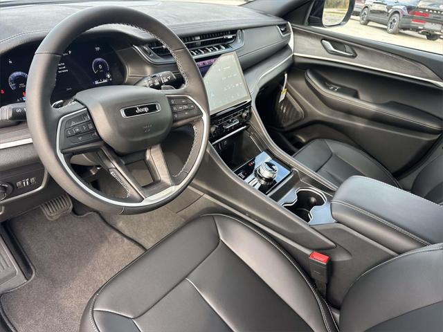 2025 Jeep Grand Cherokee GRAND CHEROKEE L LIMITED 4X4 2025 Jeep Grand Cherokee GRAND CHEROKEE L LIMITED 4X4