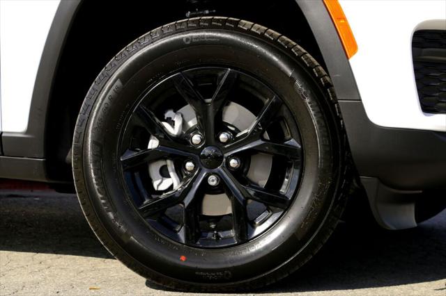 2025 Jeep Grand Cherokee GRAND CHEROKEE ALTITUDE X 4X2