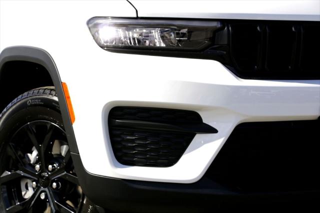 2025 Jeep Grand Cherokee GRAND CHEROKEE ALTITUDE X 4X2