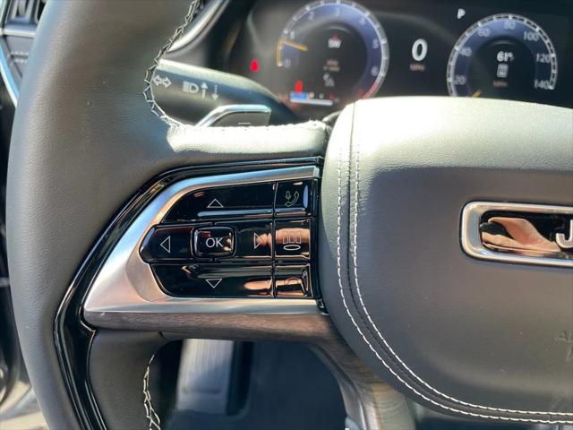 2025 Jeep Grand Cherokee Overland 4x4