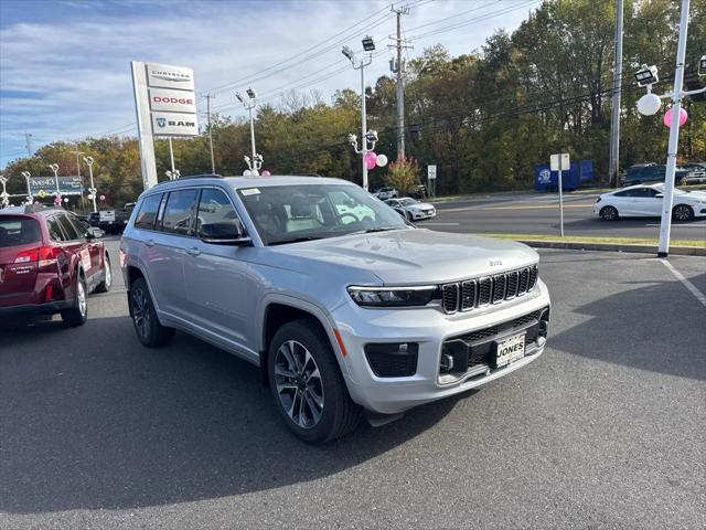 2025 Jeep Grand Cherokee GRAND CHEROKEE L OVERLAND 4X4