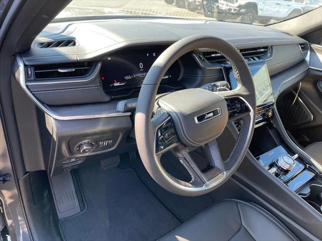 2025 Jeep Grand Cherokee Overland 4x4