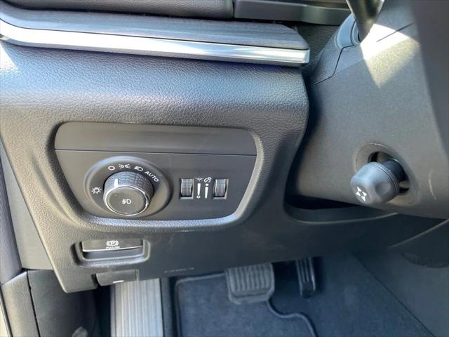 2025 Jeep Grand Cherokee Overland 4x4