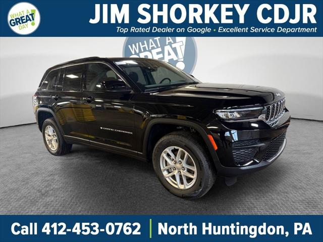 2025 Jeep Grand Cherokee GRAND CHEROKEE LAREDO X 4X4