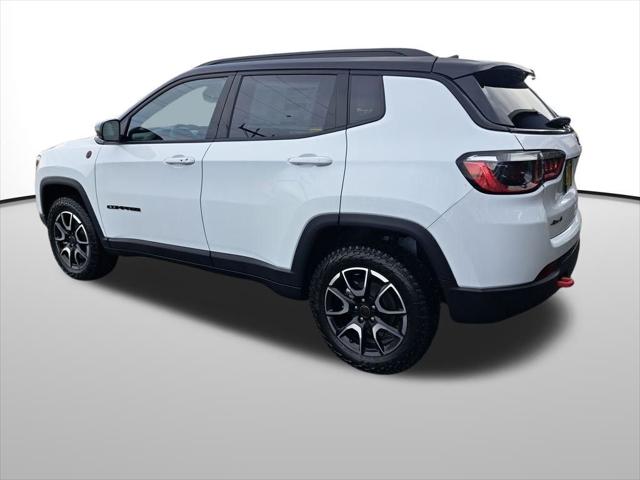 2026 Jeep Compass COMPASS TRAILHAWK 4X4