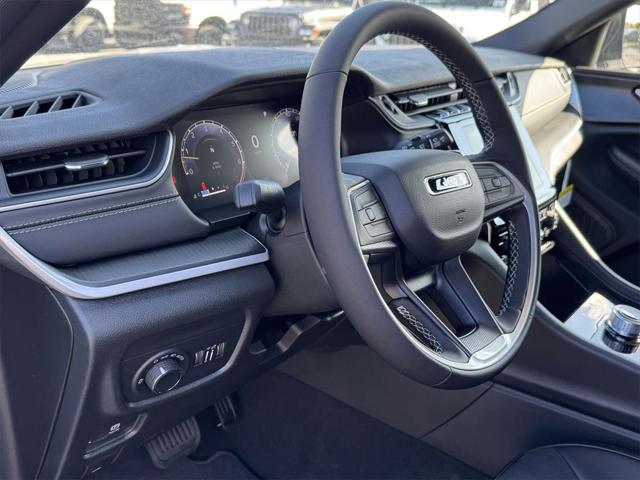 2025 Jeep Grand Cherokee GRAND CHEROKEE ALTITUDE X 4X4 2025 Jeep Grand Cherokee GRAND CHEROKEE ALTITUDE X 4X4