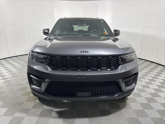 2025 Jeep Grand Cherokee GRAND CHEROKEE ALTITUDE X 4X4 2025 Jeep Grand Cherokee GRAND CHEROKEE ALTITUDE X 4X4