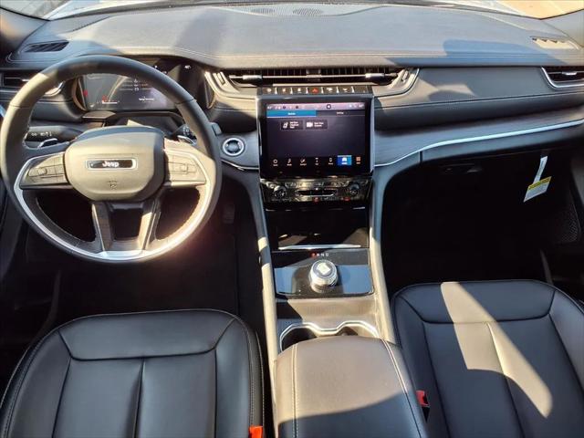 2025 Jeep Grand Cherokee GRAND CHEROKEE L LIMITED 4X2 2025 Jeep Grand Cherokee GRAND CHEROKEE L LIMITED 4X2