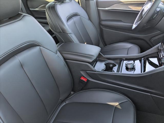 2025 Jeep Grand Cherokee Limited 4x2