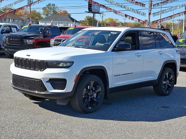 2025 Jeep Grand Cherokee GRAND CHEROKEE ALTITUDE X 4X4 2025 Jeep Grand Cherokee GRAND CHEROKEE ALTITUDE X 4X4
