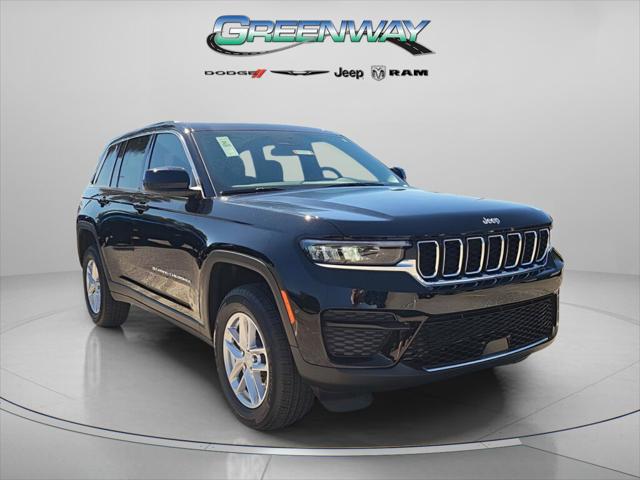 2025 Jeep Grand Cherokee GRAND CHEROKEE LAREDO X 4X2
