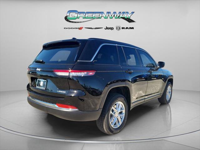 2025 Jeep Grand Cherokee GRAND CHEROKEE LAREDO X 4X2