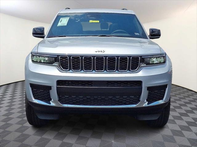 2025 Jeep Grand Cherokee GRAND CHEROKEE L LAREDO X 4X4