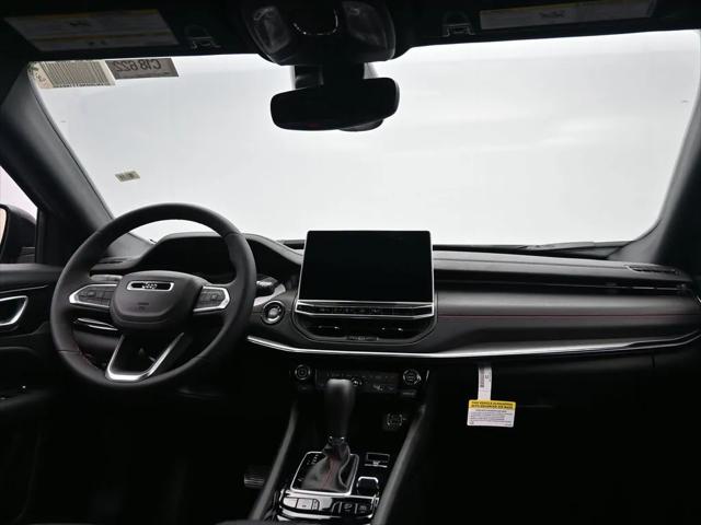 2026 Jeep Compass COMPASS TRAILHAWK 4X4 2026 Jeep Compass COMPASS TRAILHAWK 4X4