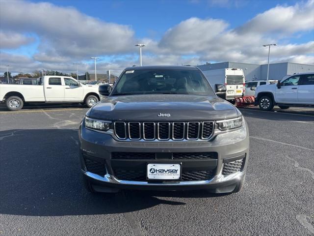 2025 Jeep Grand Cherokee GRAND CHEROKEE L LAREDO X 4X4