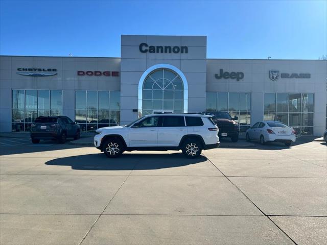 2025 Jeep Grand Cherokee GRAND CHEROKEE L LIMITED 4X4