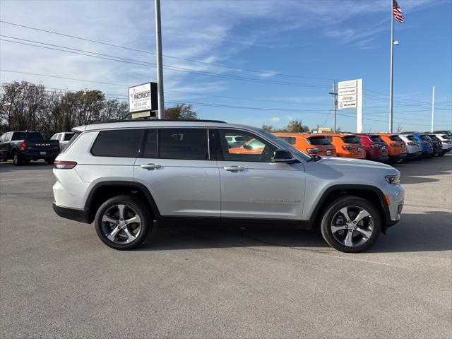 2025 Jeep Grand Cherokee GRAND CHEROKEE L LIMITED 4X4 2025 Jeep Grand Cherokee GRAND CHEROKEE L LIMITED 4X4