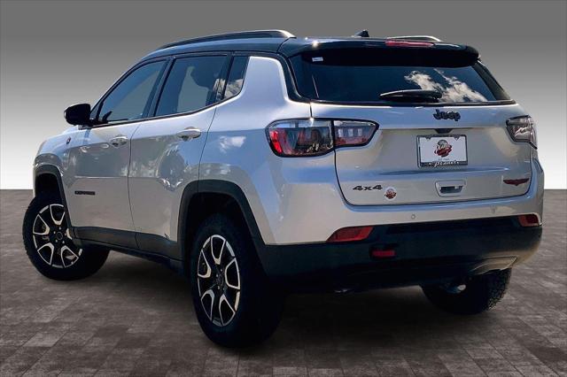 2025 Jeep Compass COMPASS TRAILHAWK 4X4