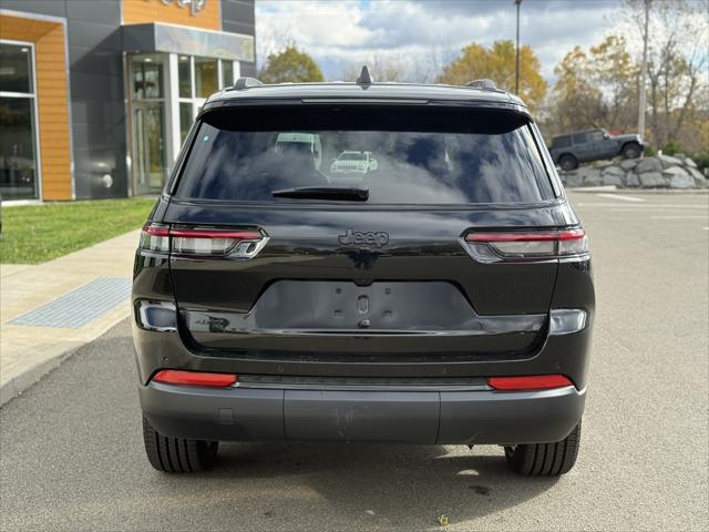 2025 Jeep Grand Cherokee GRAND CHEROKEE L ALTITUDE X 4X4 2025 Jeep Grand Cherokee GRAND CHEROKEE L ALTITUDE X 4X4
