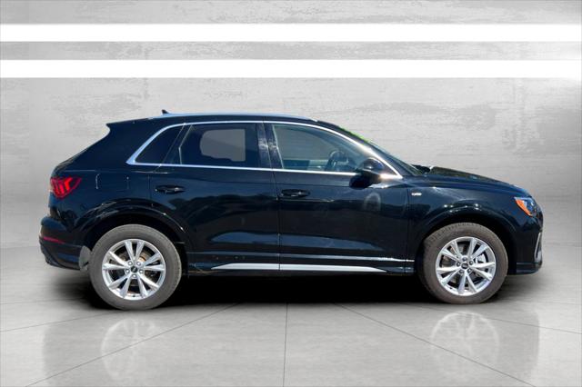 2022 Audi Q3 Premium 45 TFSI S line quattro Tiptronic