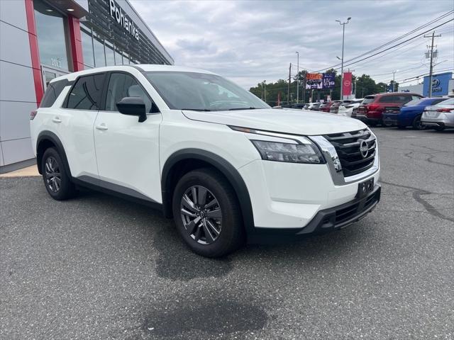 2024 Nissan Pathfinder S 4WD