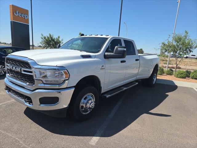 2024 RAM 3500 Tradesman Crew Cab 4x4 8 Box