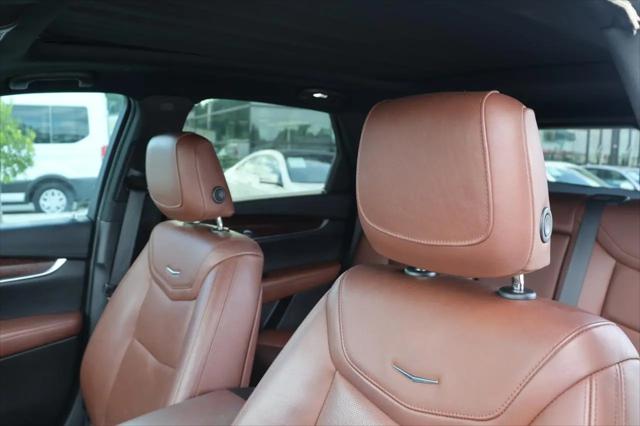 2022 Cadillac XT5 FWD Premium Luxury