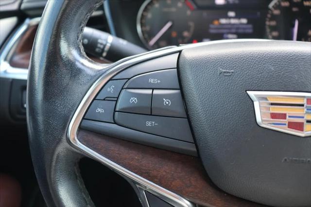 2022 Cadillac XT5 FWD Premium Luxury