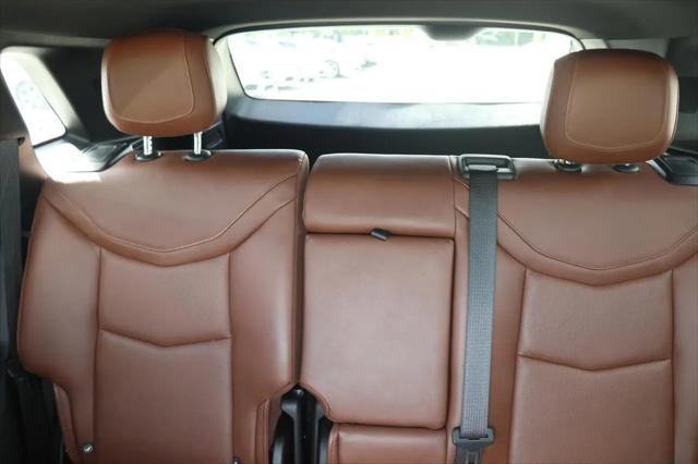2022 Cadillac XT5 FWD Premium Luxury