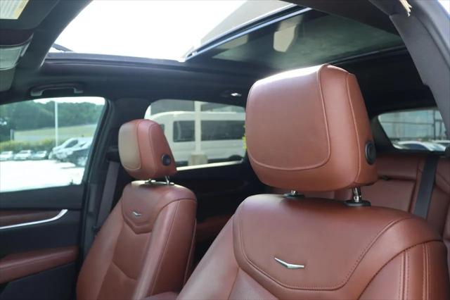 2022 Cadillac XT5 FWD Premium Luxury