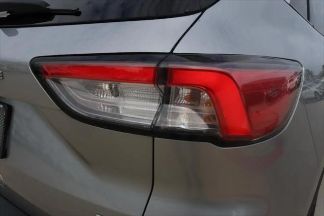 2021 Ford Escape SE Hybrid