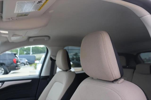 2021 Ford Escape SE Hybrid