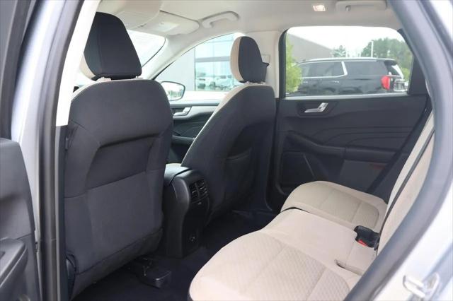 2021 Ford Escape SE Hybrid