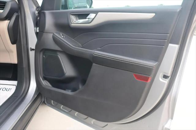 2021 Ford Escape SE Hybrid