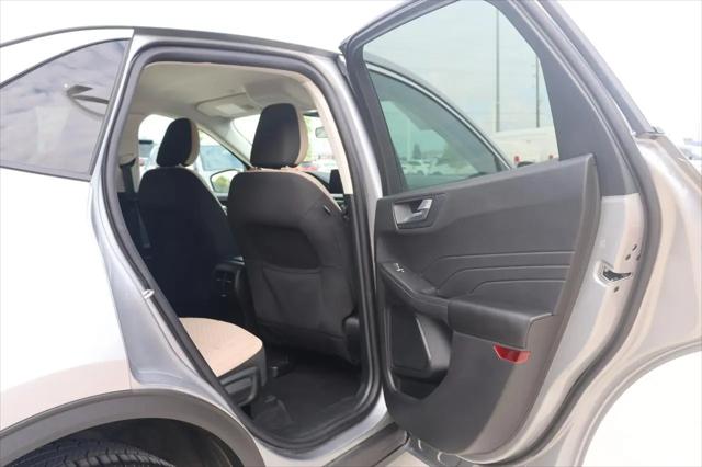 2021 Ford Escape SE Hybrid