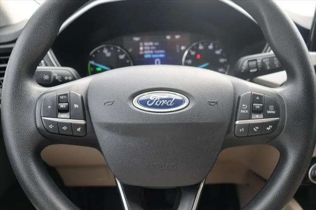 2021 Ford Escape SE Hybrid