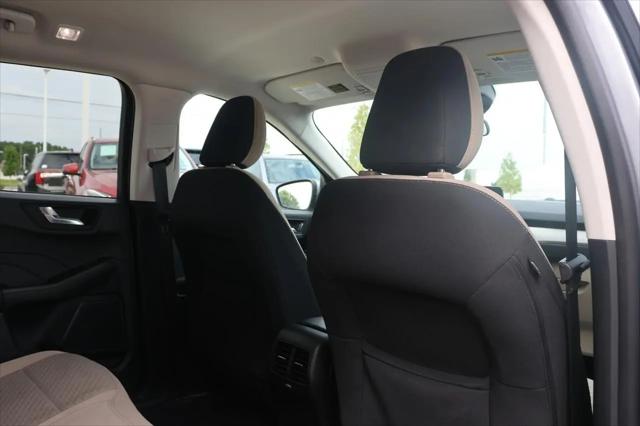 2021 Ford Escape SE Hybrid