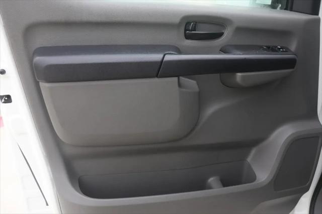 2020 Nissan 2500 SV High Roof V6